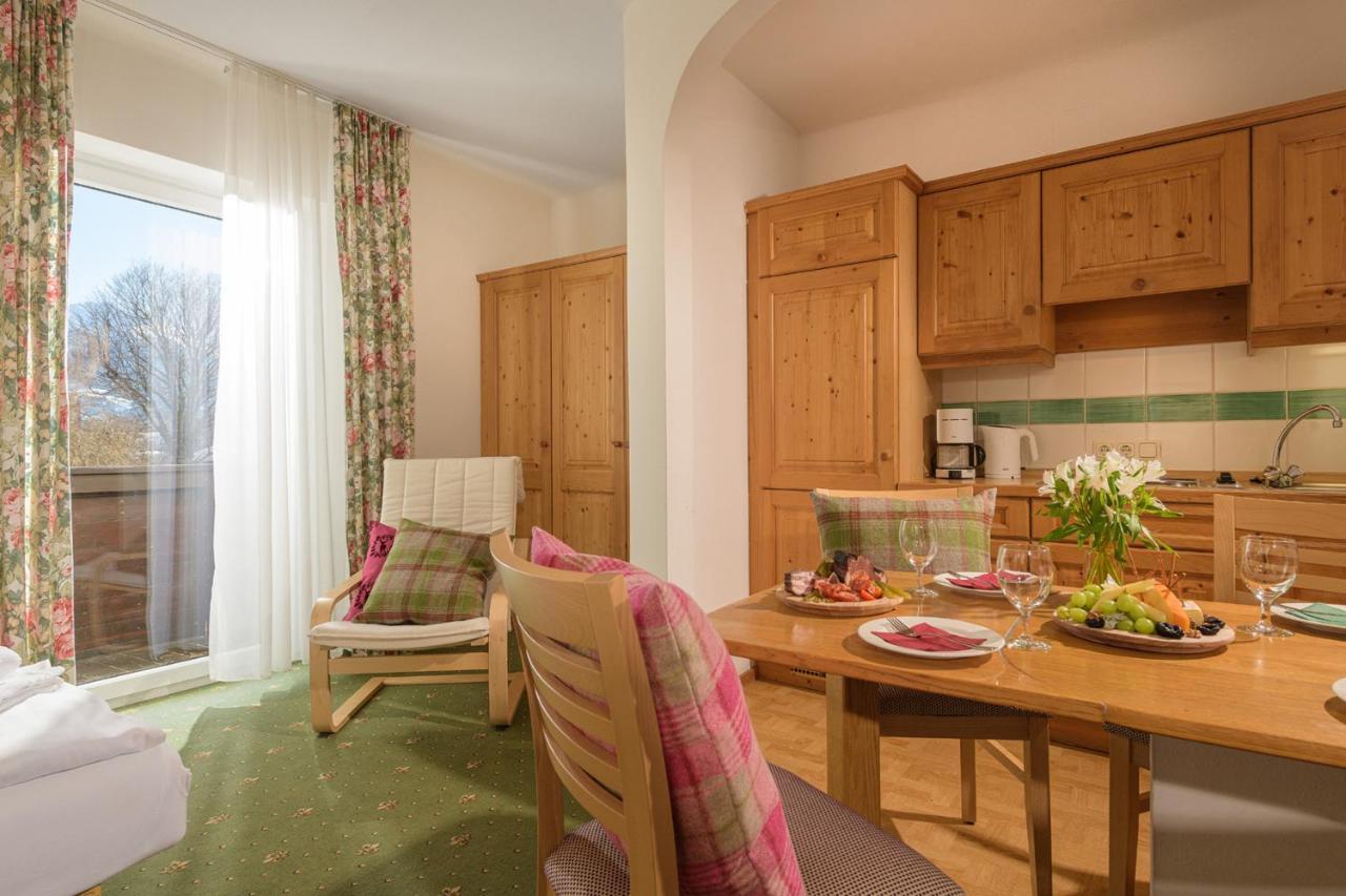 Aurora Appartements Inklusive Freiem Thermeneintritt Bad Hofgastein Exterior foto
